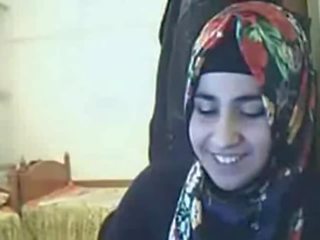 Video- - hijab mademoiselle tonen bips op webcam