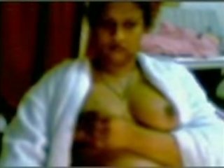 Chennai Aunty Nude In X rated movie Chat