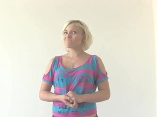 Nervøs blond inseminated ved henne calendar audition