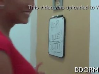 Amazing College vid